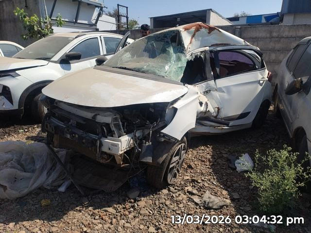  TATA TIAGO XZ+